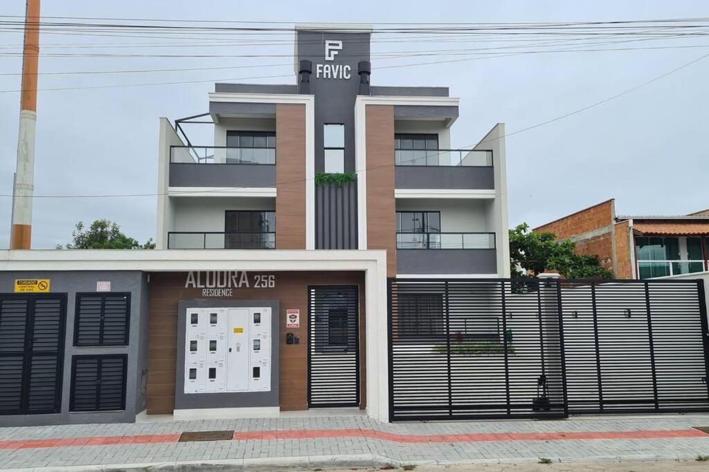 Apto Novo - Praias, Beto Carrero E Aeroporto Apartment *